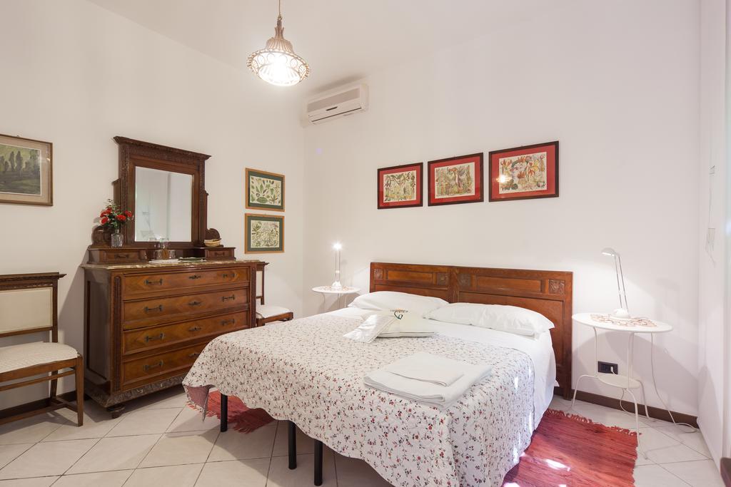 Al Quadrifoglio Bed & Breakfast เวโรนา ห้อง รูปภาพ